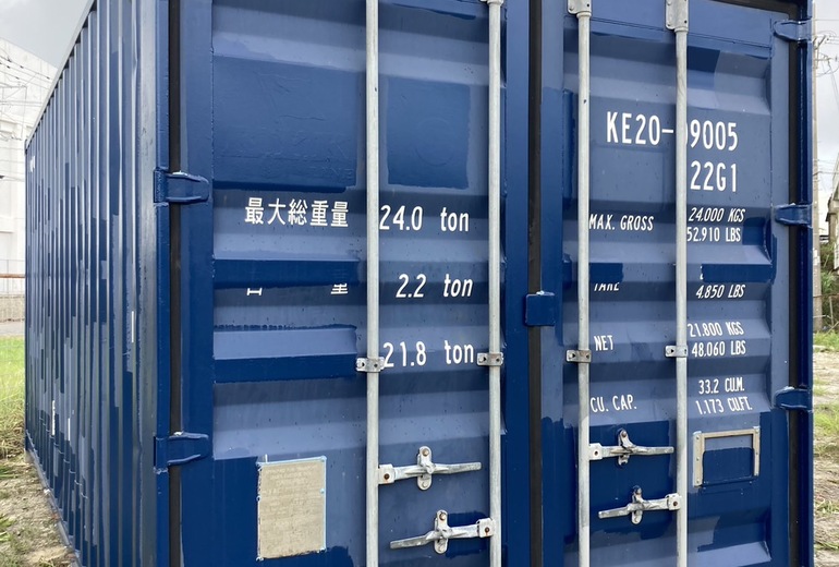 うるま市に20F中古コンテナ（未塗装）登場本体価格29万円（税別）＋