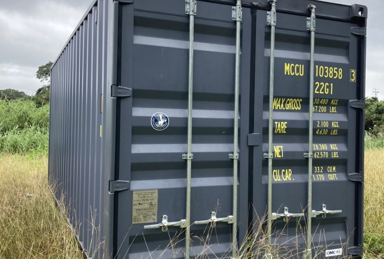 本部町　20F新品コンテナ（ダークグレー）納品！ 4