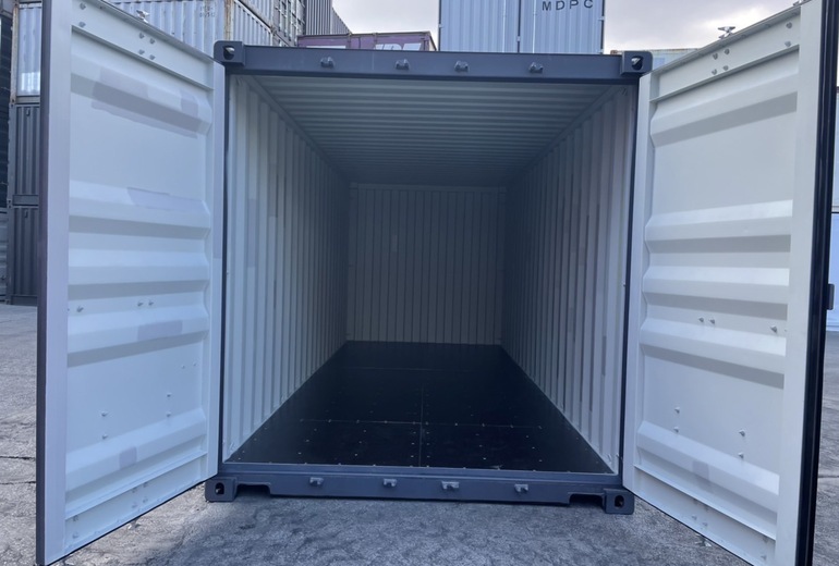 西原町　納品完了（20F新品コンテナ　ダークグレー） 3