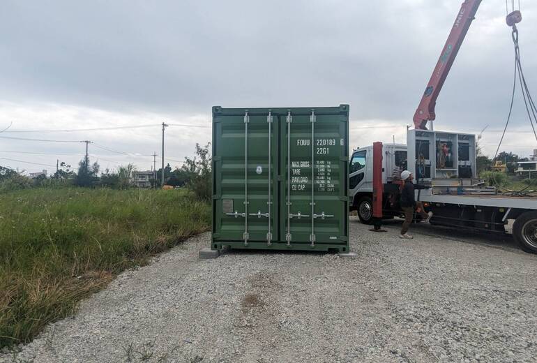 20Fコンテナ　新品（レシーダグリーン色）金武町納品 5