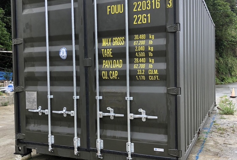 20F新品コンテナ　浦添市　アーミーグリーン色 1
