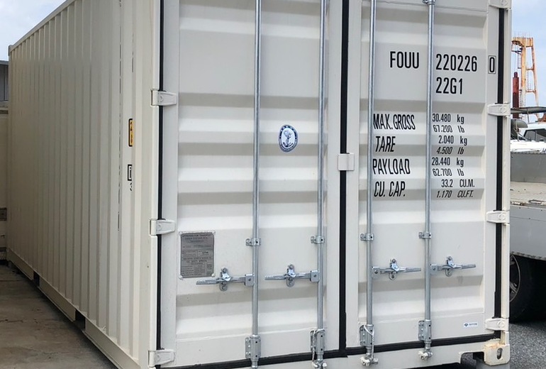 20F新品コンテナ　浦添市　ライトグレー色 1