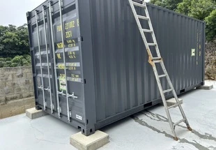 20F新品コンテナ　南城市納品（ダークグレー色）