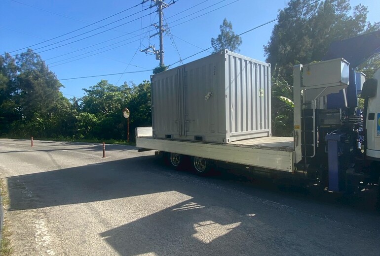 12F中古コンテナ　タッチアップ塗装 2