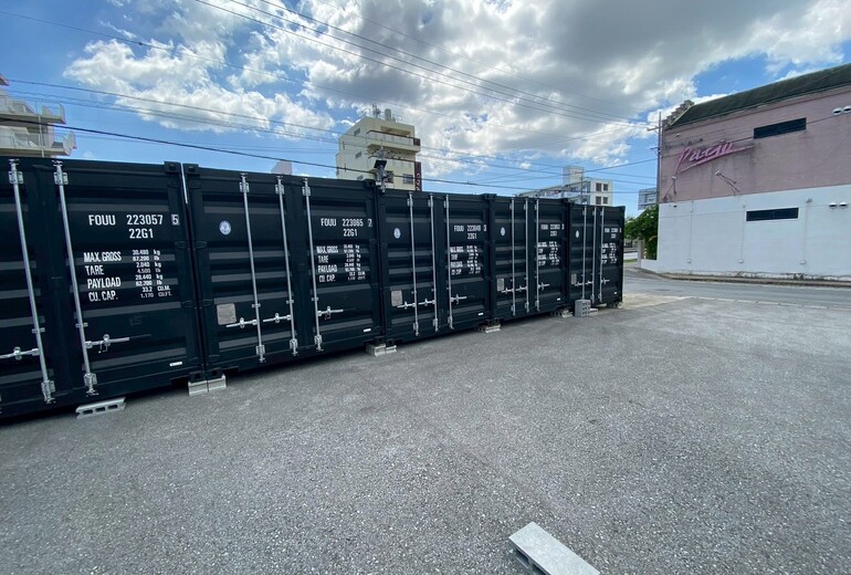 20F新品コンテナ　那覇市　ブラック色 3