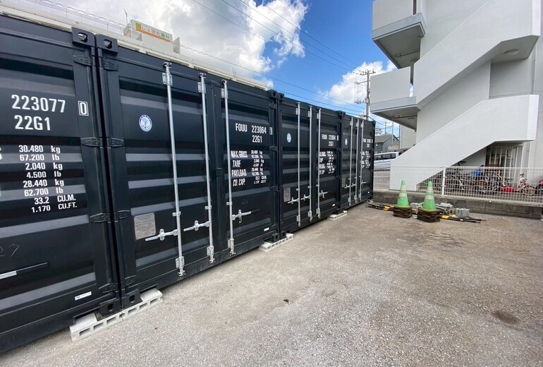 20F新品コンテナ　那覇市　ブラック色 4